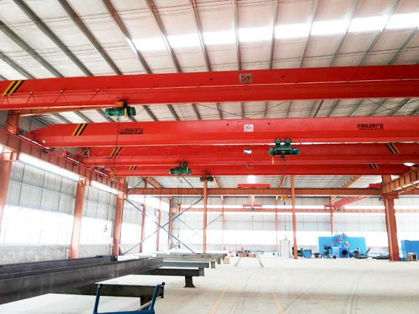 單梁橋式起重機(jī)
